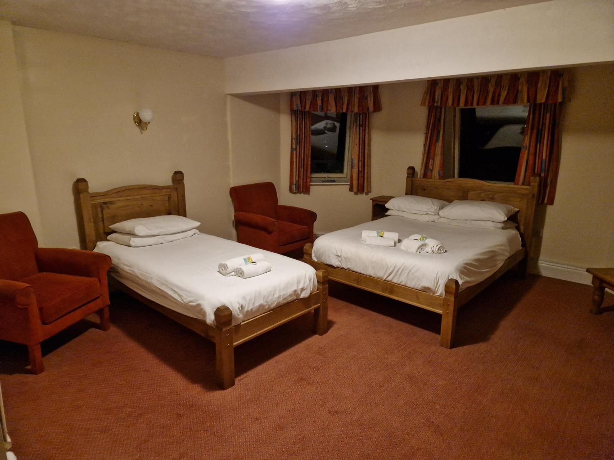 The Menai Hotel And Bar Bangor Kültér fotó
